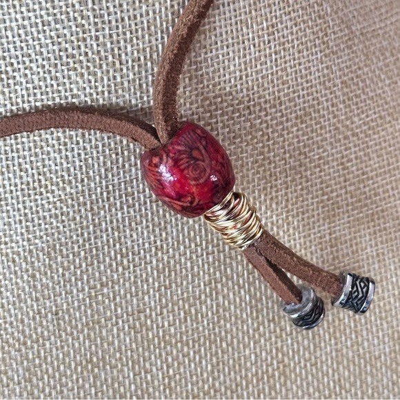 Artisan Wire Wrapped Jasper Bold Stone Pendant Necklace Handmade on Leather Cord - Picture 3 of 10